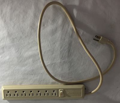 Image information; this is an actual photo of the item for sale. Plug Strip